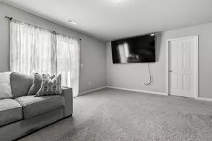 5088 Lk Pines Ct, Vicksburg, MI 49097 - Photo 23