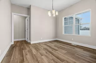 6250 Sturgeon Run, Muskegon, MI 49444 - Photo 9