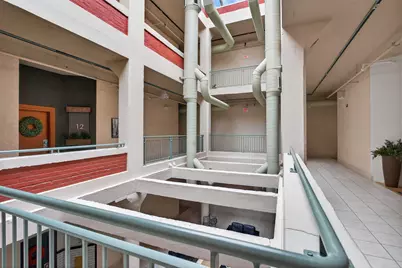 109 W Washington Avenue, Jackson, MI 49201 - Photo 41