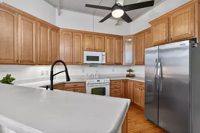 109 W Washington Avenue, Jackson, MI 49201 - Photo 9