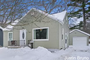 1237 James Ave, Muskegon, MI 49442 - Photo 3