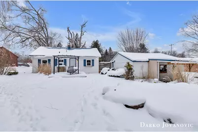 753 W State Street, Belding, MI 48809 - Photo 5