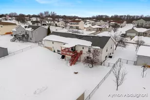 434 Green View Dr, Caledonia, MI 49316 - Photo 49