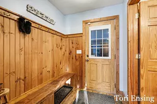 8893 Lakeview Dr, Orleans, MI 48865 - Photo 11