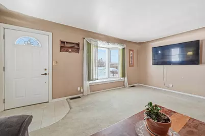 455 Faircrest Avenue NW, Grand Rapids, MI 49534 - Photo 5