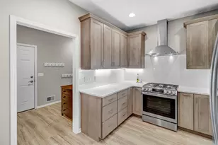 6834 Sherwood Trail, Fennville, MI 49408 - Photo 7