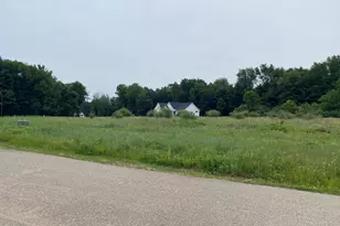 6166 Medinah Ln, Kalamazoo, MI 49004 - Photo 5