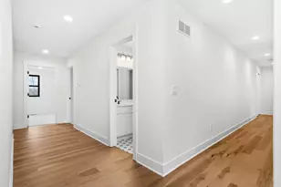 8131 Pine Ridge Ct, Northville, MI 48168 - Photo 15