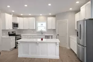 354 Nicole Dr, Grand Rapids, MI 49534 - Photo 3