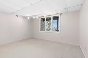 6134 Parview Dr SE, Grand Rapids, MI 49546 - Photo 29