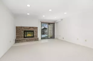 6134 Parview Dr SE, Grand Rapids, MI 49546 - Photo 25