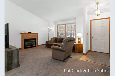 18569 Chinquapin Drive, Spring Lake, MI 49456 - Photo 11
