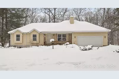 18569 Chinquapin Drive, Spring Lake, MI 49456 - Photo 1