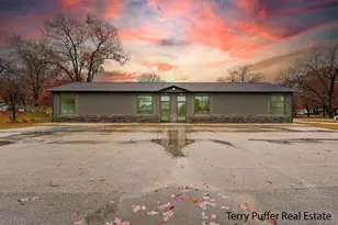 3101 S Getty St, Muskegon, MI 49444 - Photo 1