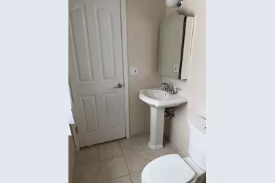 3550 Kings Point Drive, Troy, MI 48083 - Photo 25