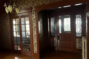 161 NE Capital Ave NE, Battle Creek, MI 49017 - Photo 3