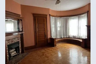 161 NE Capital Avenue NE, Battle Creek, MI 49017 - Photo 5