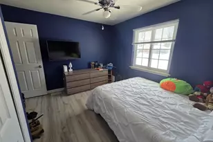 10705 Van Buren St, Van Buren Township, MI 48111 - Photo 11