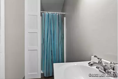 204 S Grove Street, Stanton, MI 48888 - Photo 37