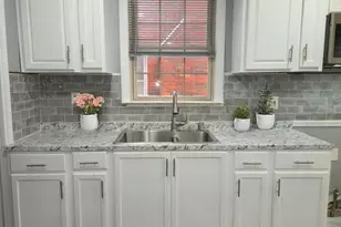 8254 Sussex St, Detroit, MI 48228 - Photo 7