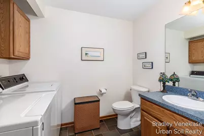 4760 Crescent Drive, Hudsonville, MI 49426 - Photo 13