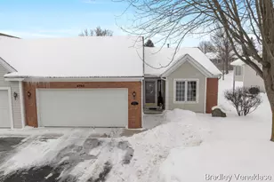 4760 Crescent Dr, Hudsonville, MI 49426 - Photo 19