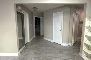 300 Farington Blvd, Holland, MI 49423 - Photo 7