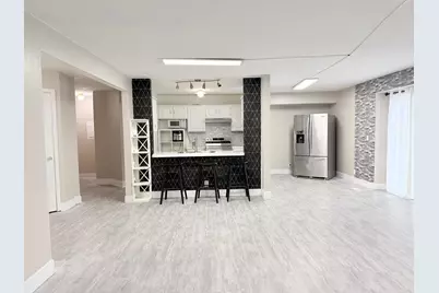 300 Farington Boulevard #48, Holland, MI 49423 - Photo 3