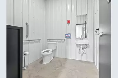 7505 E Reading Road E, Pittsford, MI 49271 - Photo 35