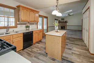 48156 Co Rd 652, Mattawan, MI 49071 - Photo 11