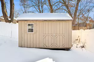 135 Althea Ave, Battle Creek, MI 49017 - Photo 43