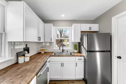 135 Althea Avenue, Battle Creek, MI 49017 - Photo 9