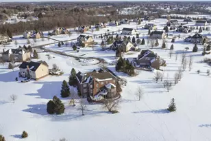 838 Real Quiet Ct, Saline, MI 48176 - Photo 9