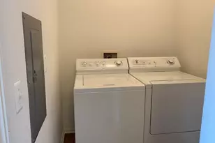 1056 Joyce Ln, Ann Arbor, MI 48103 - Photo 9