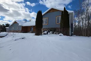 4230 Fenwick Dr, Dorr, MI 49323 - Photo 9