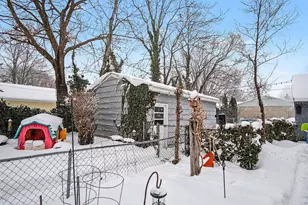 2363 Crozier Ave, Muskegon, MI 49441 - Photo 21