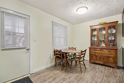 636 Village Lane, Jenison, MI 49428 - Photo 5