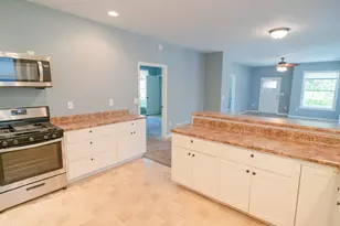 66 E Isabella Ave, Muskegon, MI 49442 - Photo 33