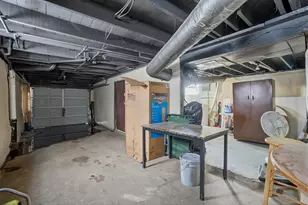 18 Edna Ave, Pontiac, MI 48341 - Photo 19