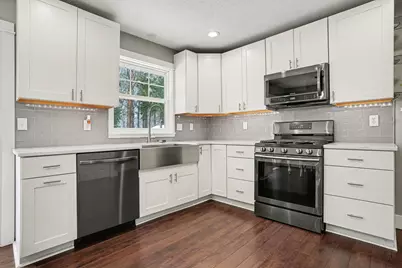 5077 Melmax Street, Norton Shores, MI 49441 - Photo 5