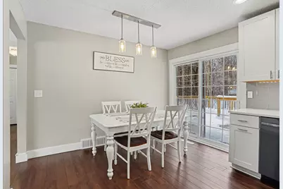 5077 Melmax Street, Norton Shores, MI 49441 - Photo 7