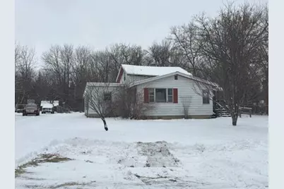 320 Lutzke Road, Saginaw, MI 48609 - Photo 1