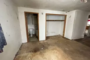 320 Lutzke Rd, Saginaw, MI 48609 - Photo 9