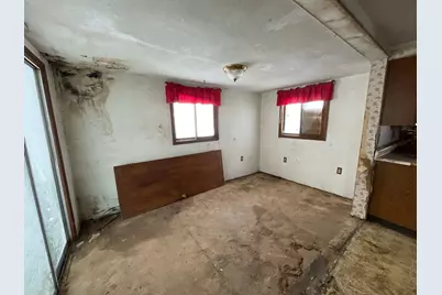 320 Lutzke Road, Saginaw, MI 48609 - Photo 17