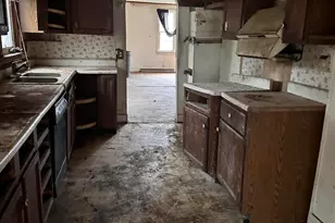 320 Lutzke Rd, Saginaw, MI 48609 - Photo 33