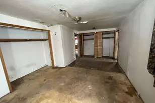 320 Lutzke Rd, Saginaw, MI 48609 - Photo 9