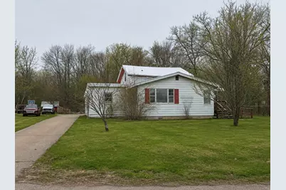 320 Lutzke Road, Saginaw, MI 48609 - Photo 1