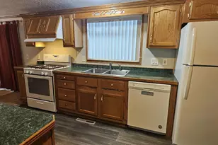 14487 Magnolia Dr, Grand Haven, MI 49417 - Photo 5