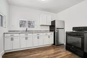 2484 Lincoln St, Muskegon, MI 49441 - Photo 9