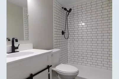 462 W Main Street, Grand Ledge, MI 48837 - Photo 13